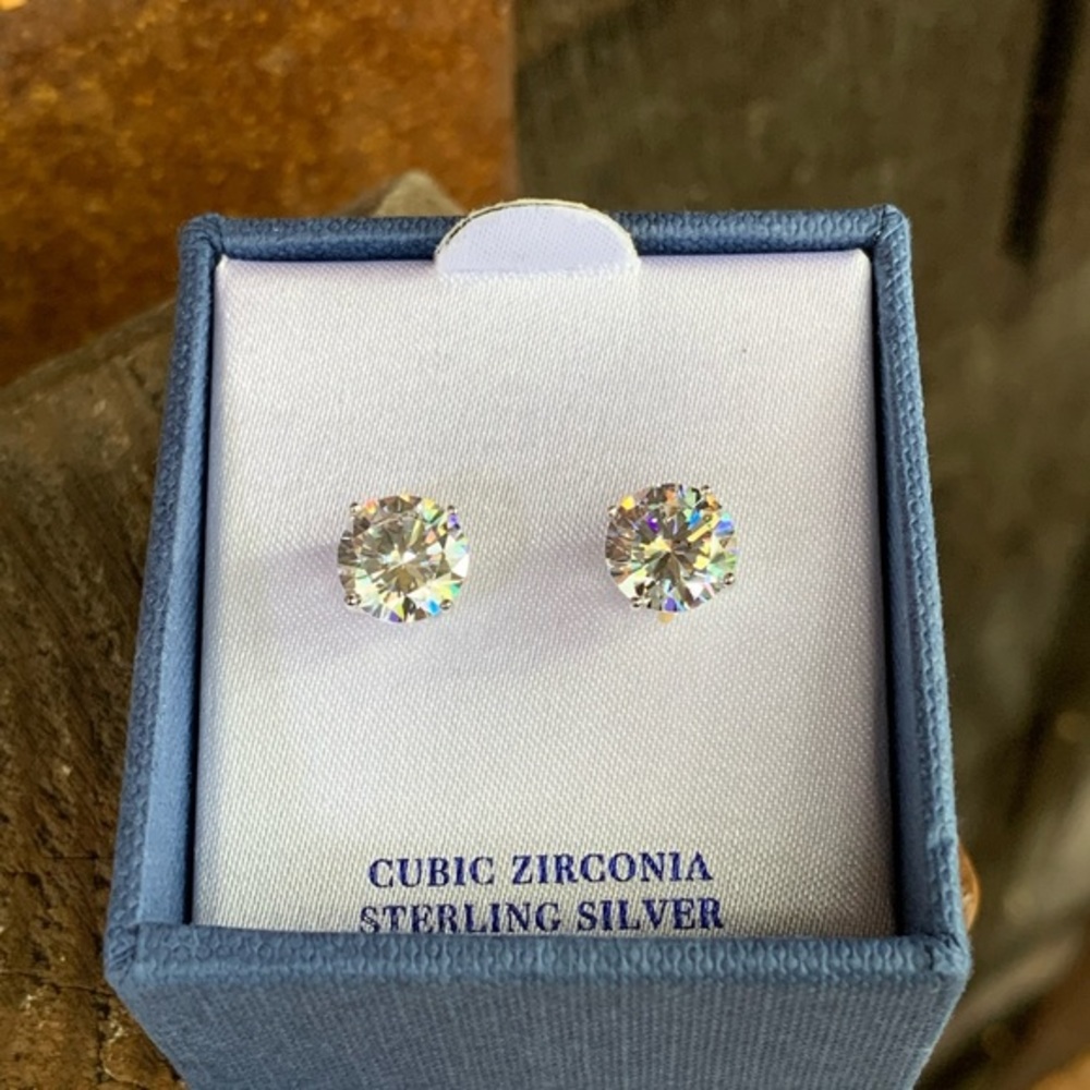STERLING SILVER CUBIC ZIRCONIA STUDS - Picture 6 of 8